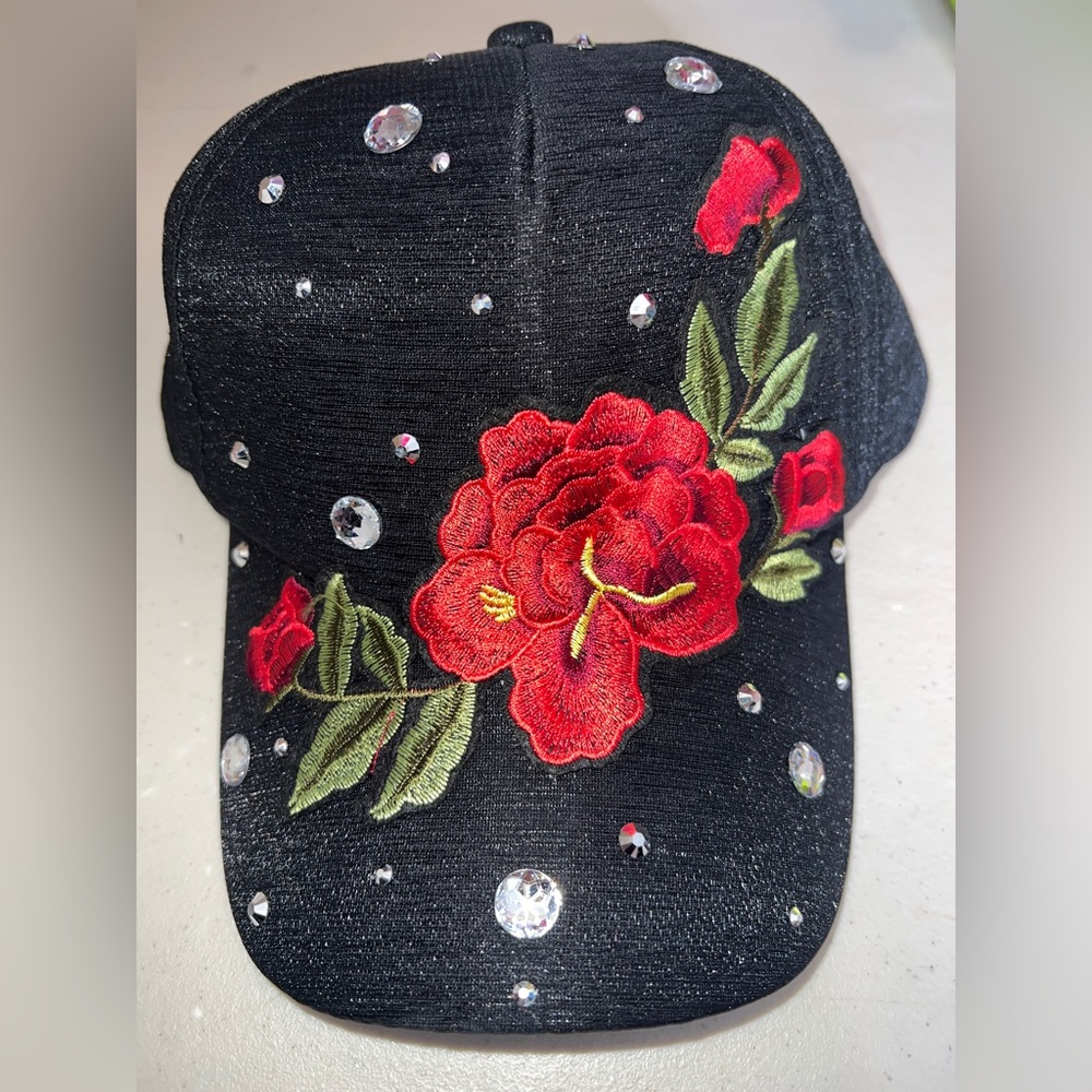 🌹NWOT! Rhinestones Floral SnapBack Cap - Picture 2 of 7